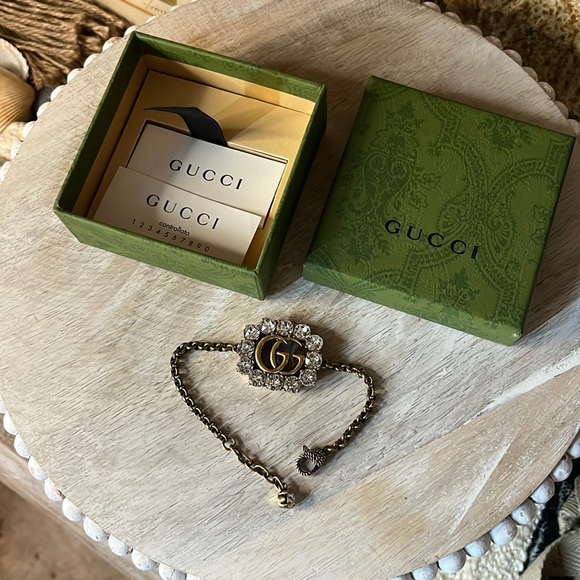 Gucci Jewelry - Auth GUCCI Rhinestones & Gold Bracelet GG